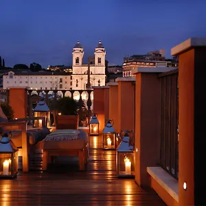 ***** Apartahotel Portrait - Lungarno Collection Italia