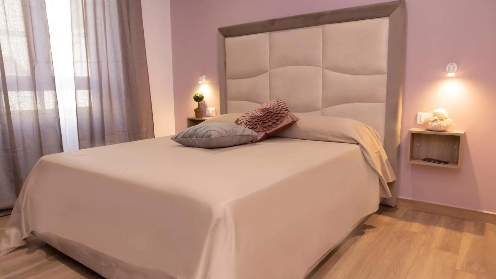 Alleria Rooms Neapel